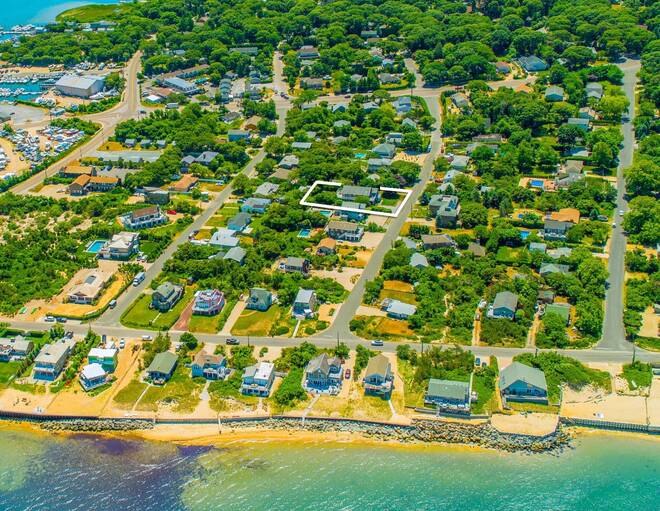 21 Mulford Avenue, Montauk, NY 11954 (Sold NYStateMLS Listing 10958719)